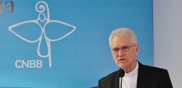 Crítica às reformas de Temer, CNBB pretende levar o tema a missas e comunidades